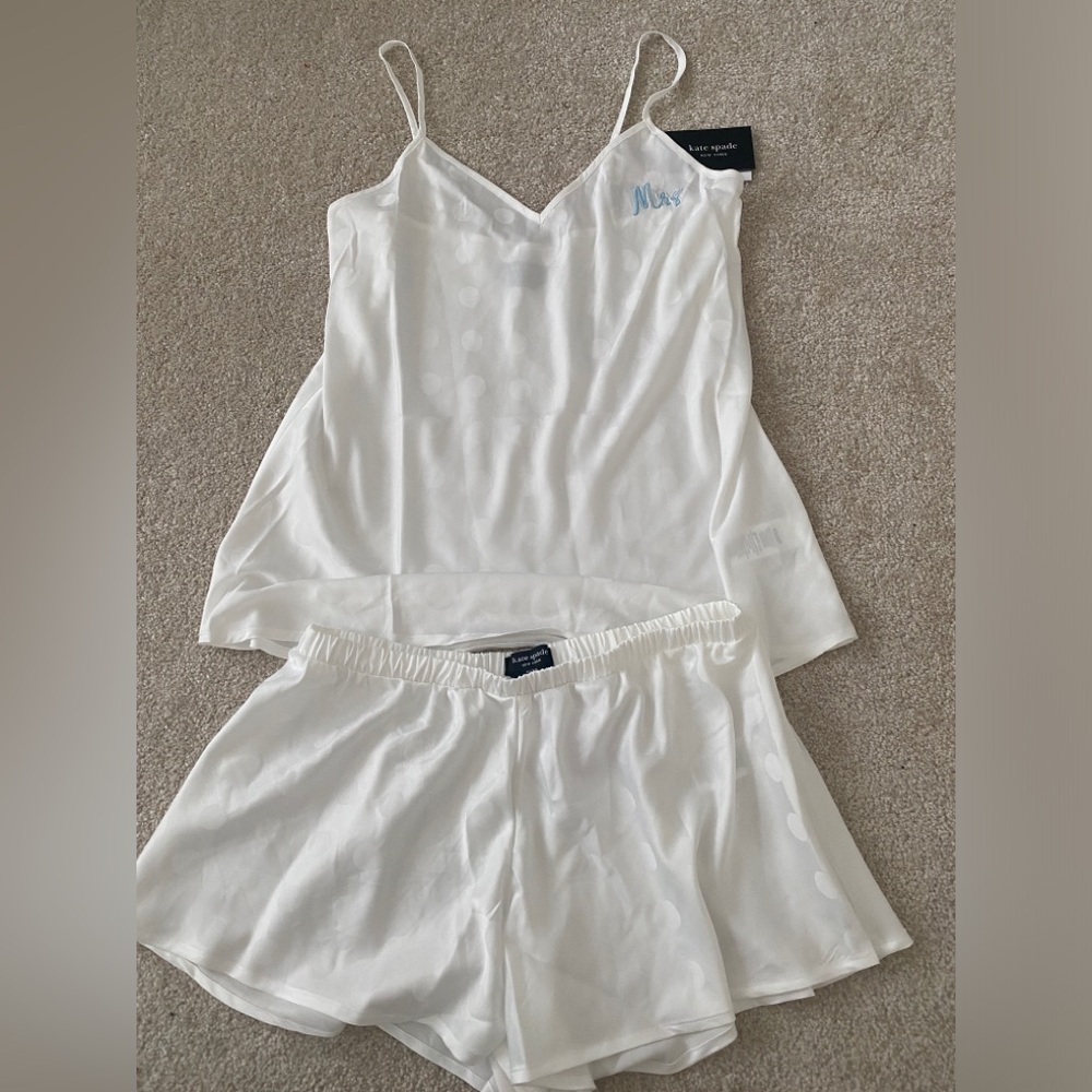 NWT Miss to MRS pajamas from kate spade! Perfect for your wedding day!